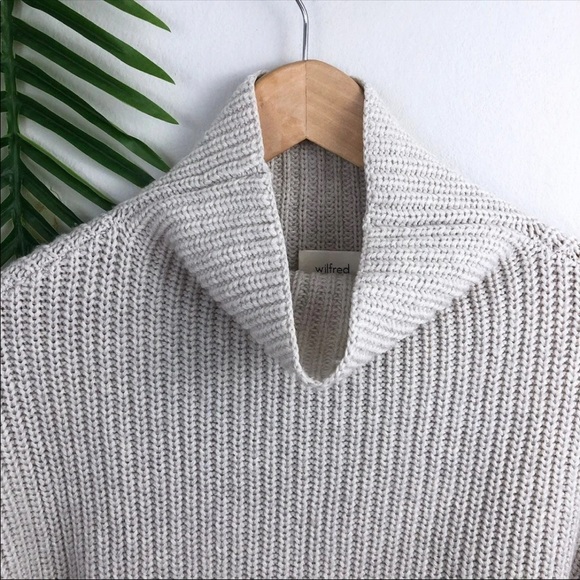 Aritzia Wilfred Montpellier sweater - Picture 3 of 7